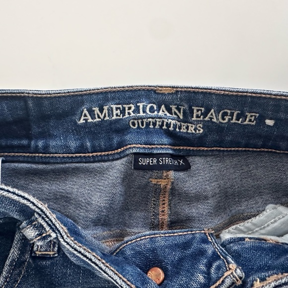 American Eagle Dark Wash Skinny Jeans/Jeggings - Picture 2 of 4